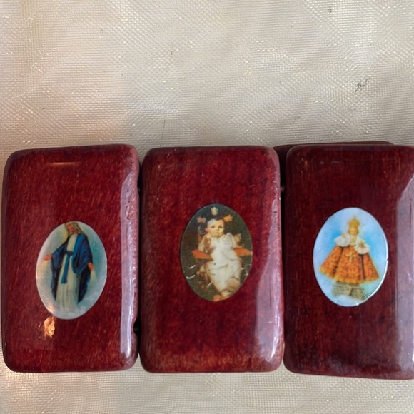 Catholic icons wooden bracelet - Picture 6 of 7